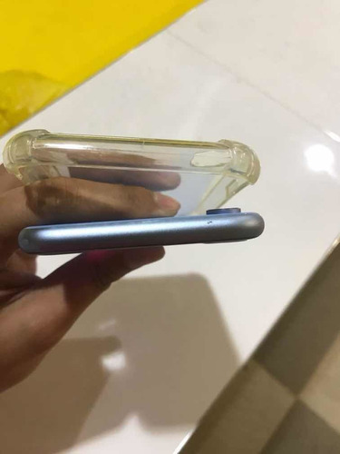 iPhone XR 64 Gb