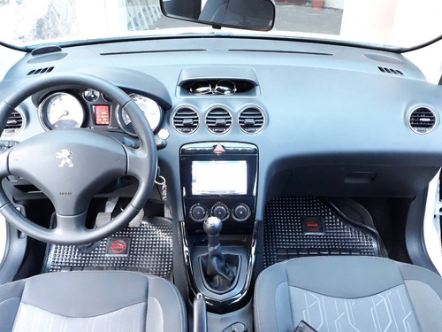 Peugeot 408 Allure 1.6 L 115cv