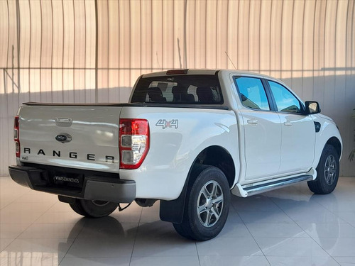 Ford Ranger 2.2 XLS 4X4 CD 16V DIESEL 4P AUTOMÁTICO