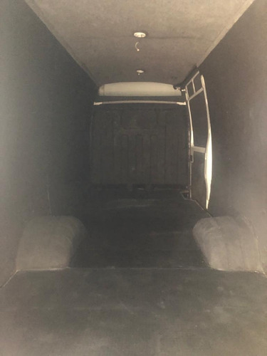 Imagen 5 de 6 de Iveco Daily Furgon