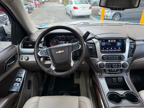 Chevrolet Suburban 5.3 Lt V8 Piel 2da Cubo At