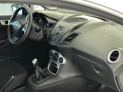 Imagem 8 de 9 de Ford Fiesta 1.6 Se Hatch 16v