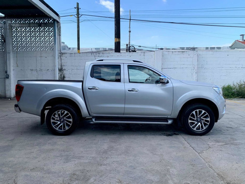 Imagen 8 de 14 de Nissan Np300 Frontier 2018 2.5 Le Aa Mt
