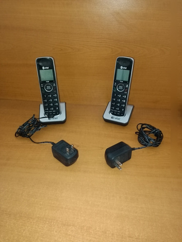 Set Telefono Inalambrico At&t 2 Inalambricos Para Reparar (Usado)