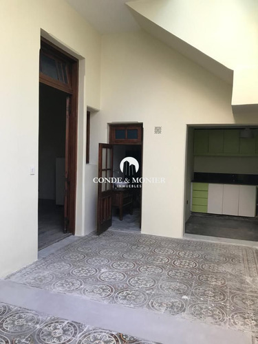 Parque Chacabuco, Venta. Ph 3 Ambientes Sin Expensas.