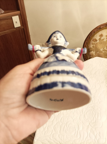 Adorno De Muñeca Con Campanita Holandesa