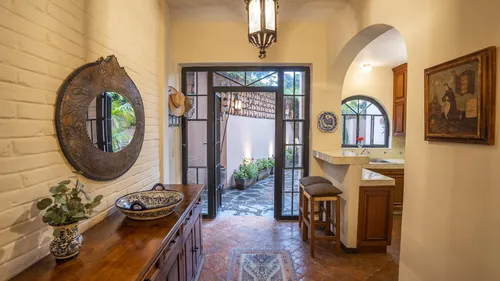 Casa En Renta Con Jardín En El Corazón Del Centro De San Miguel De Allende