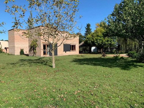 Imagen 18 de 20 de Venta- Hermosa Casa Quinta
