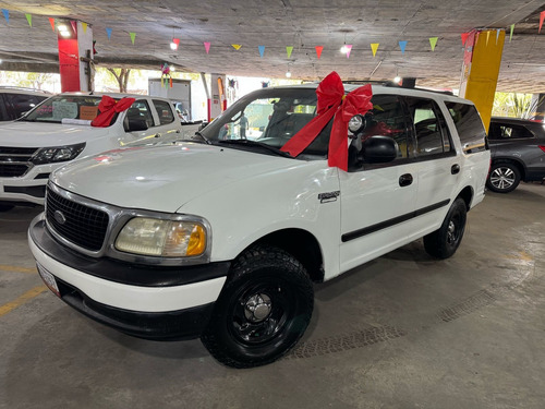 Ford Expedition 4.6 Xlt 4x2 Mt