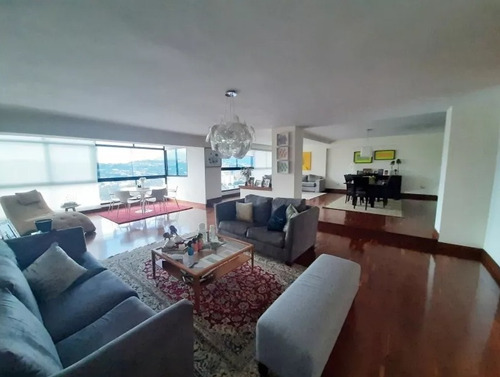 Terraza De Club Hípico, Concresa, Apartamento En Alquiler De 257m2