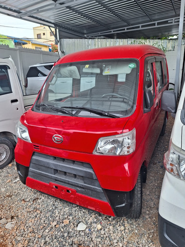 Daihatsu  Hijet  Daihatsu Hijet 