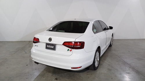 Volkswagen Jetta 2.0 Style Mt