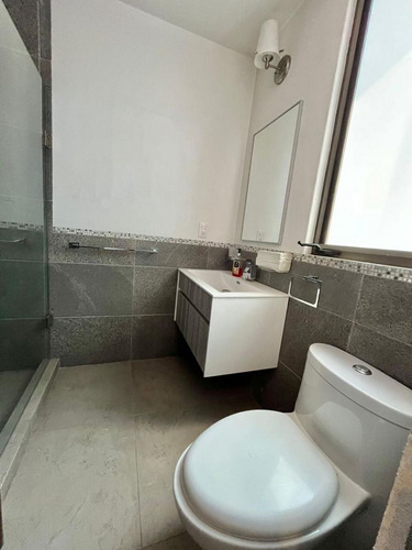Venta Departamento En Av Toluca Para Inversión.