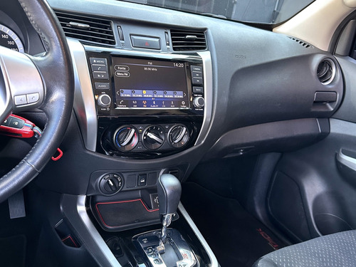Nissan Frontier 2.3 16V TURBO DIESEL ATTACK CD 4X4 AUTOMÁTICO