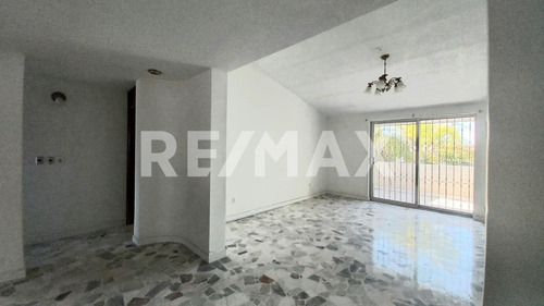 Imagen 4 de 26 de Casa En Renta En San Isidro - (2)