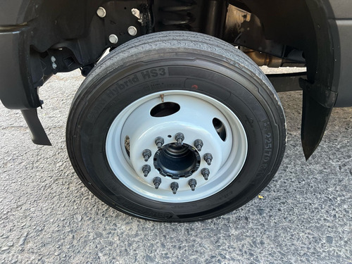Ford F-550 6.8 Xl At