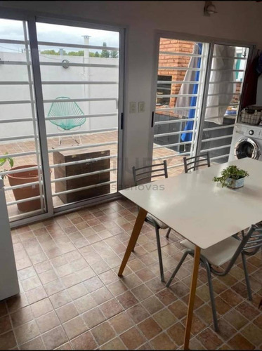 Imagen 5 de 18 de Ph 3 Ambientes En Venta En Agronomia. Con Quincho Y Terraza.