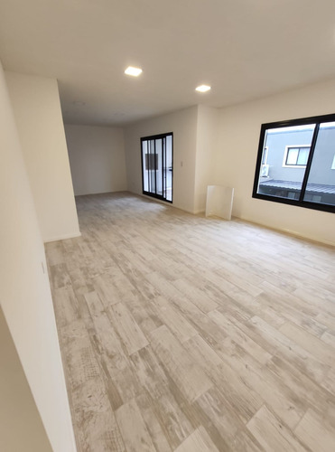 Imagen 4 de 27 de Departamento Venta 2 Amb Cañada Village -retasado