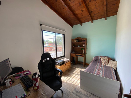 Casa En Venta De 3 Dormitorios Con Pileta En Roldan - Acequias Del Aire