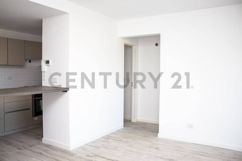 Venta De Departamento 2 Ambientes, Tigre 62 Mt2 Estrenar - Financiación