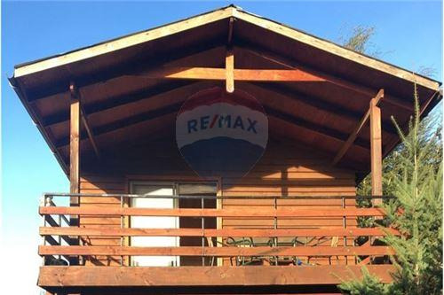 Acogedora Cabaña Arriendo Año Corrido Pucón