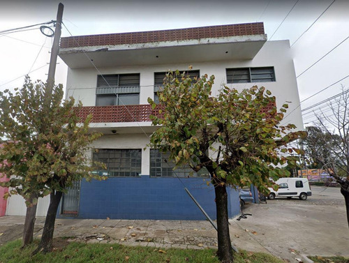 Imagen 2 de 3 de Local 60 M² En Planta Baja - Deposito 180 M² En Planta Alta - San Justo