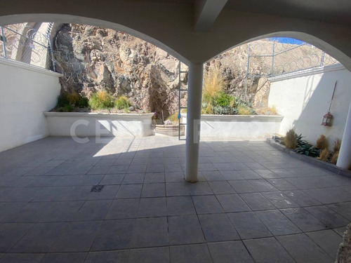 Casa En Venta En Fracc. Misiones Ii, Chihuahua, Chih.