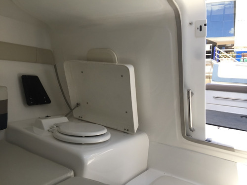 Imagen 14 de 15 de Lancha Cuddy Quicksilver 2400 Volvo 280dp 2016 Circuito Cerr