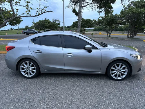 Mazda 3 2.0 Grand Touring