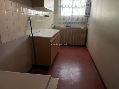 Local Comercial En Arriendo En Lo Barnechea. Excelente