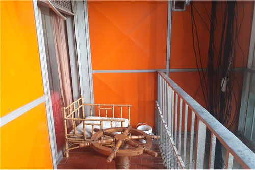 Dto-venta,2 Ambientes,amplio Balcón,pque Patricios