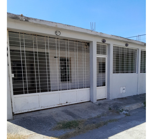 Se Vende Casa En La Pradera Los Robles