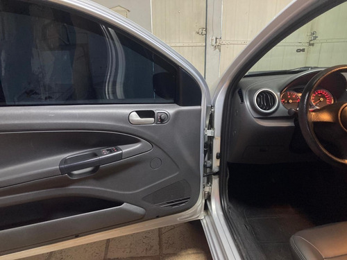 Saveiro 2012 Cabine Estendida C.e 1.6 Flex Prata Volkswagen
