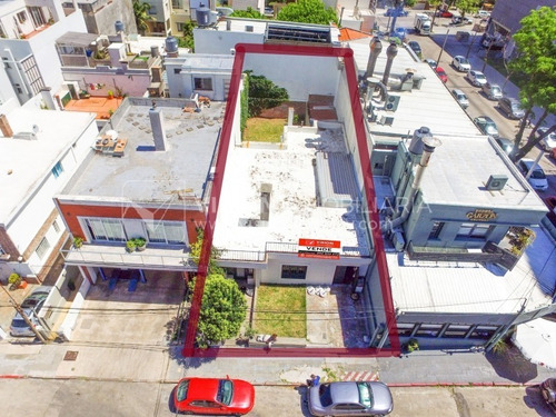 Punta Carretas 280 M2 De Terreno A 50 Mts Rambla 132 M2 Construidos Altura Permitida 9mts Edificio De 3 O 4 Pisos Empresa, Local Gastronómico, Clínica, Instituto