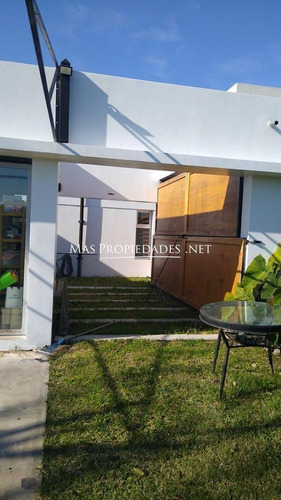 Imagen 15 de 21 de Casa En Venta En Berazategui Hudson Chico 3 Ambientes