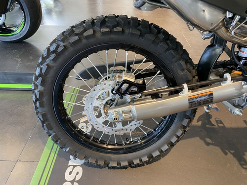 Kawasaki Klx 300 2025 No Xtz 250 Tornado Lander