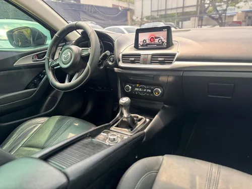 Mazda 3 Touring