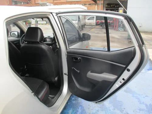 Hyundai I10 Gl 1100cc Mt Aa