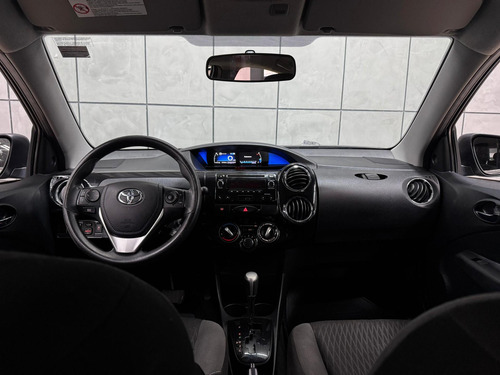 Toyota Etios Sedán X Plus Sedan 1.5 Flex 16V 4p Aut.