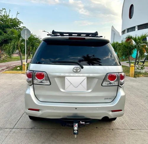 Toyota Fortuner 2.7l 4x2
