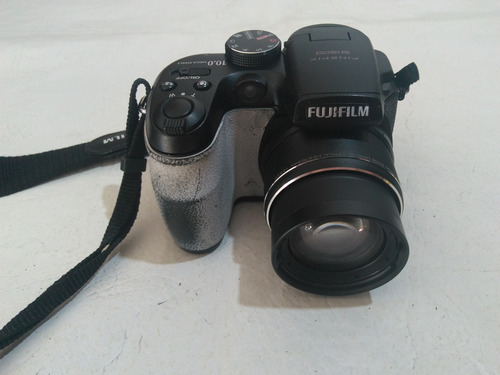 Camara De Fotos Fujifilm Finepix S1500 C/funda 2gb No Envio Negro (Usado)