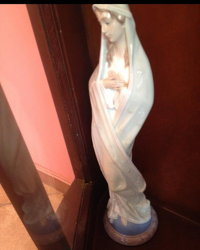 Virgen María En Porcelana Lladro
