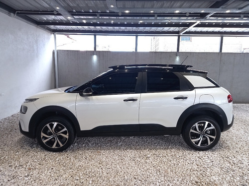 Imagen 8 de 12 de Citroen C4 Cactus Shine Full 1.6n At 6° | 2020