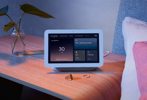 Imagen 9 de 9 de Google Nest Hub 2nd Gen con asistente virtual Google Assistant, pantalla integrada de 7" charcoal 110V/220V