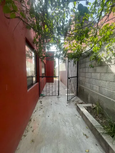 Linda Casa En Renta Con 3 Recamaras.