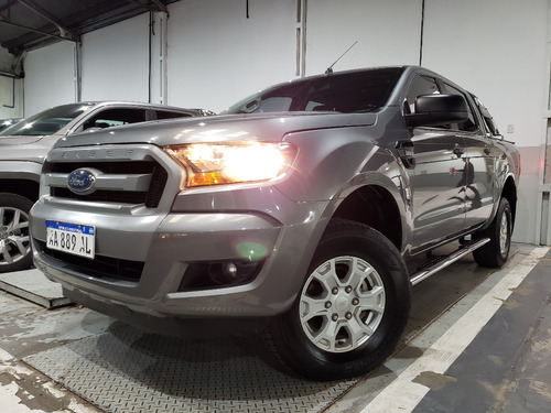 Ford Ranger DC 4X2 XLS 3.2L D