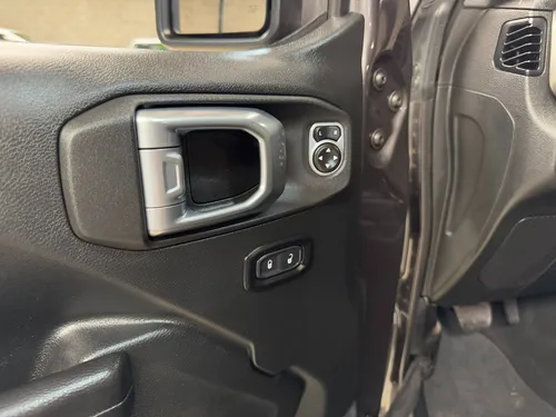 Jeep Wrangler 3.6 Sport Unlimited