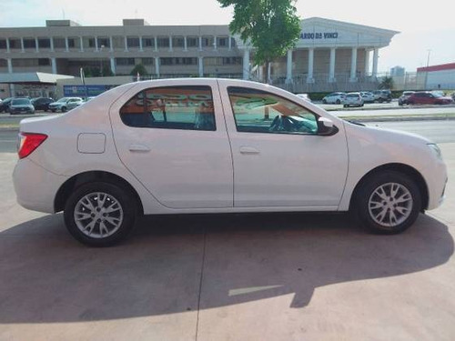 Imagem 9 de 9 de Renault Logan 1.0 12v Sce Flex Zen Manual
