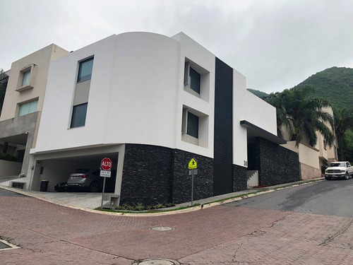 Casa En Venta Privanza San Pedro Garza García N L  $23,900,000