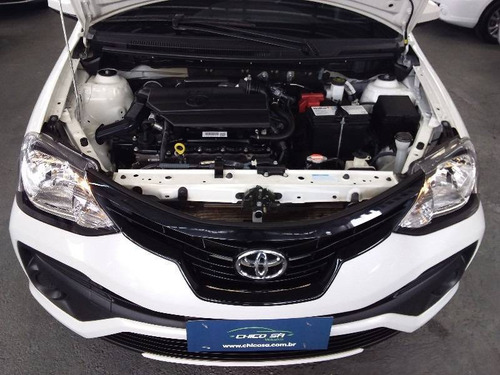 Toyota Etios 1.3 X 16v Flex 4p Manual